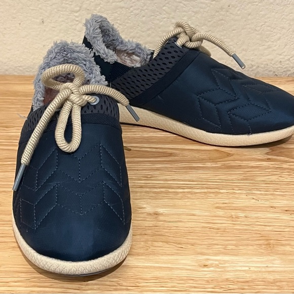 OLUKAI Mahiki Women's Sneaker, Indoor/Outdoor, Ultra-Soft Comfort Fit Size 6 - Picture 11 of 13